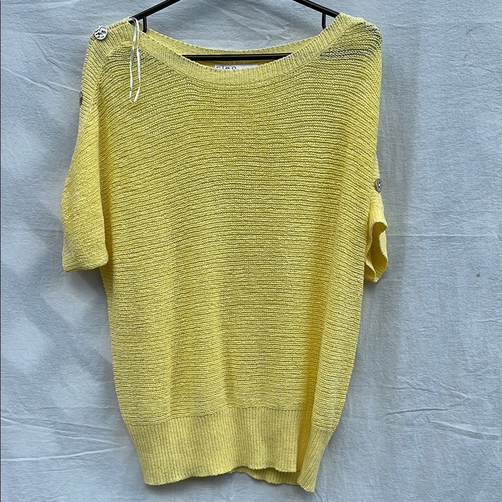 Cleo Short Sleeve Knit Sweater